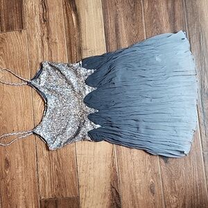 Womens Buckle Gimmicks by BKE Pieced Sequins Tank Top - Sz S